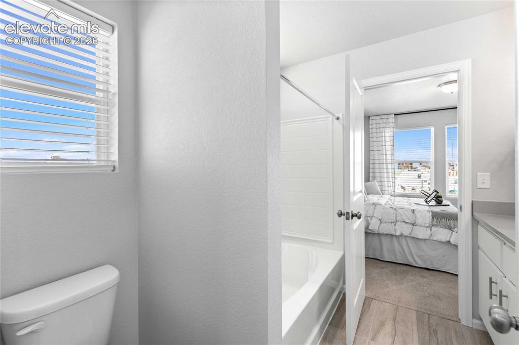 Image 19 of 25: *photos of a model home*