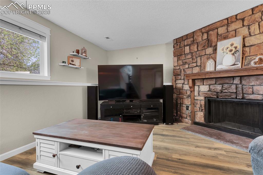 Image 27 of 37: Lower level