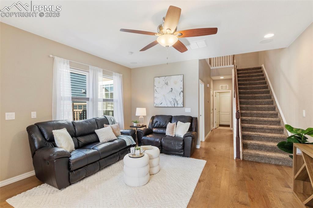 Image 12 of 45: Living Room