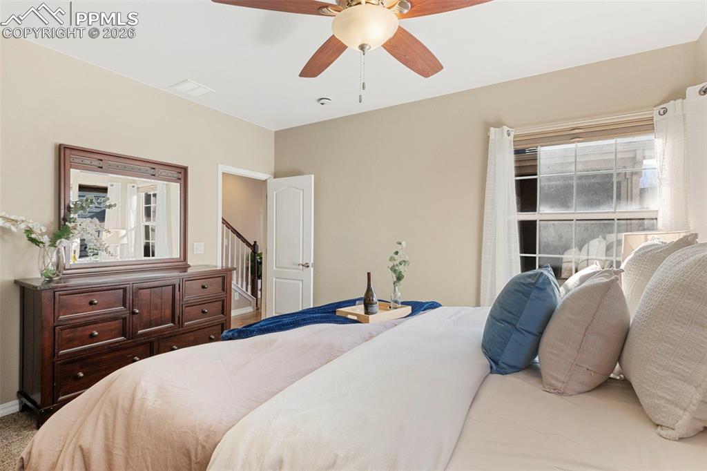 Image 25 of 45: Bedroom