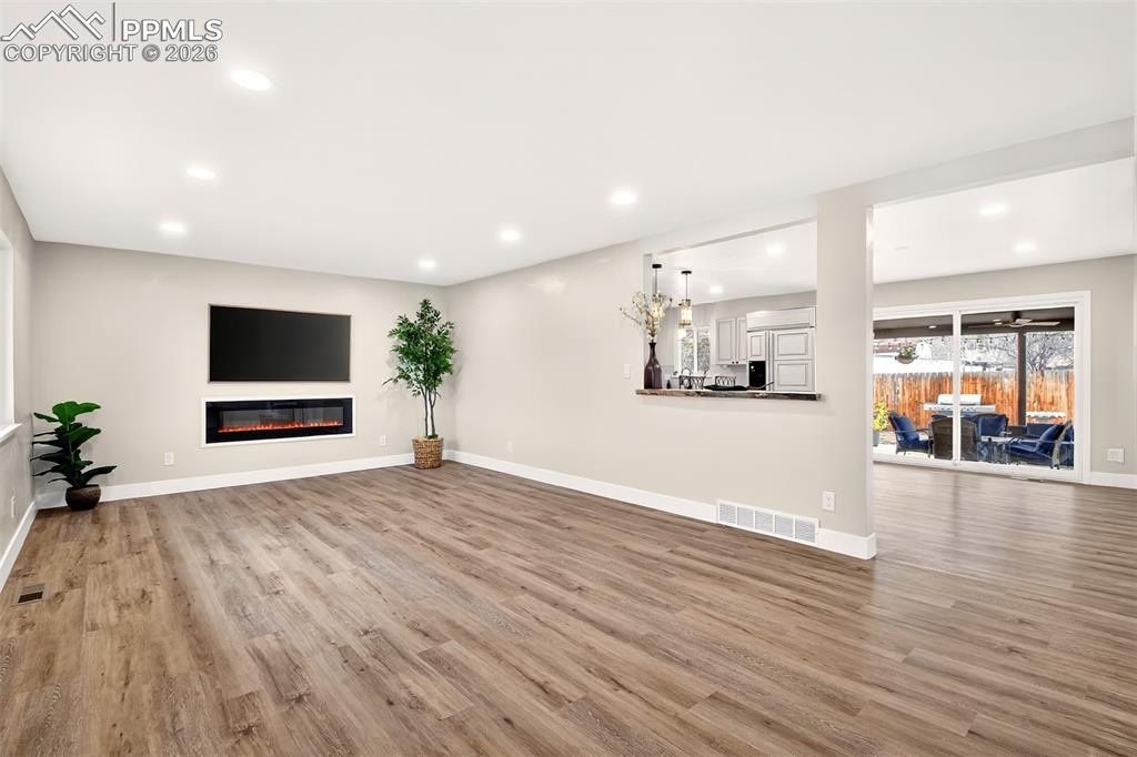 Image 8 of 47: Living Room