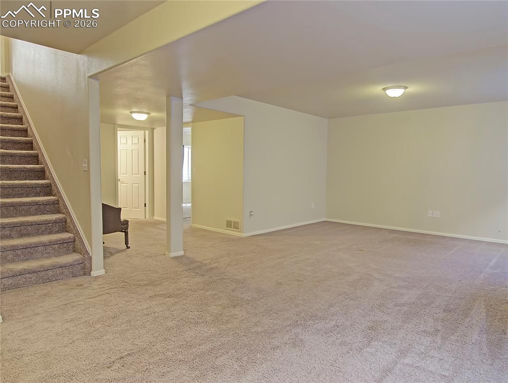 Image 21 of 27: Family Room