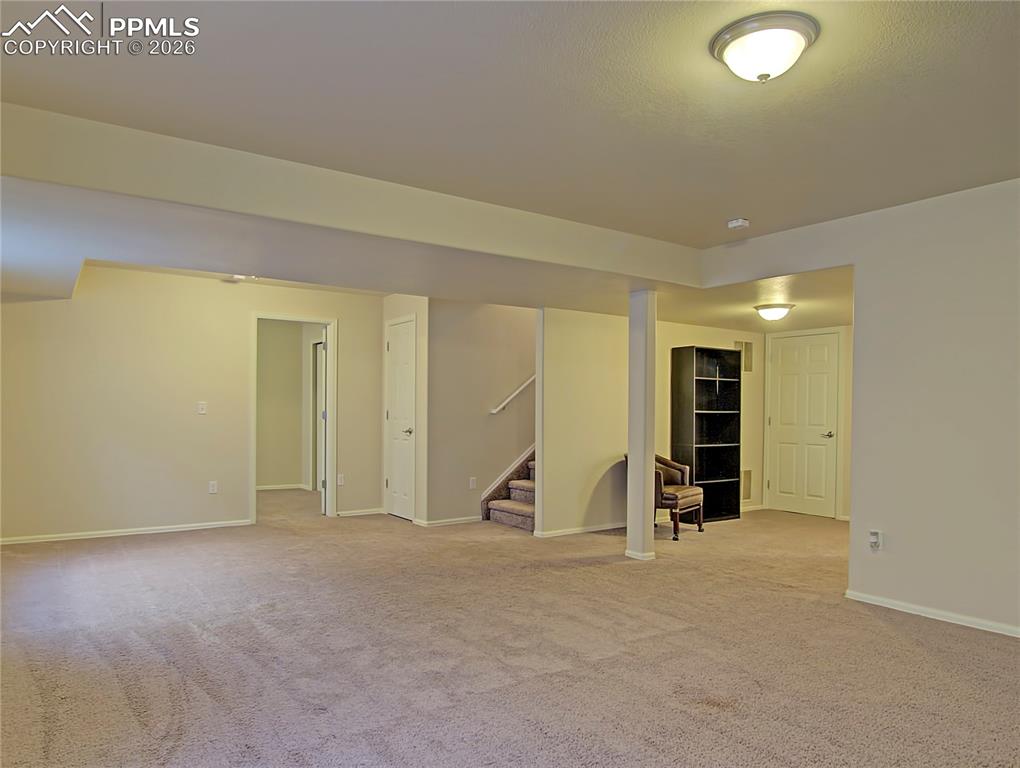 Image 22 of 27: Family Room