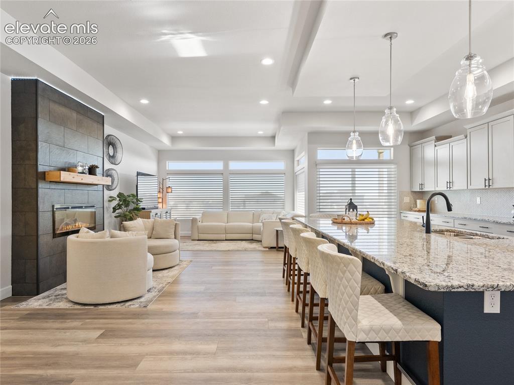 Image 9 of 46: Kitchen