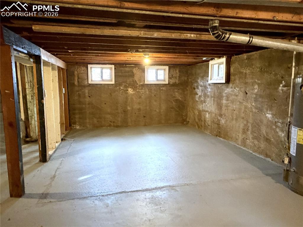 Image 11 of 13: Basement