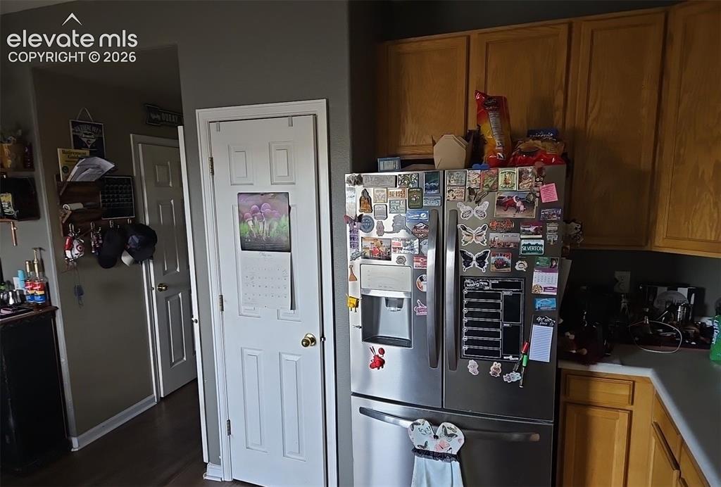 Image 6 of 21: Kitchen