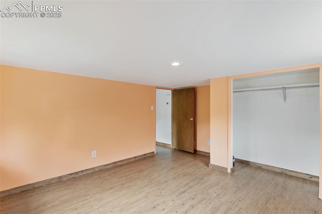 Image 20 of 37: Bedroom