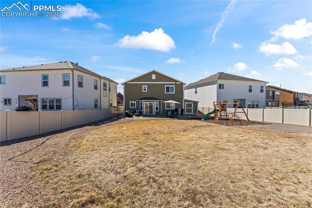 Image 41 of 43: Back of Structure