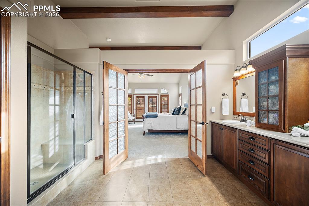 Image 15 of 29: Bathroom