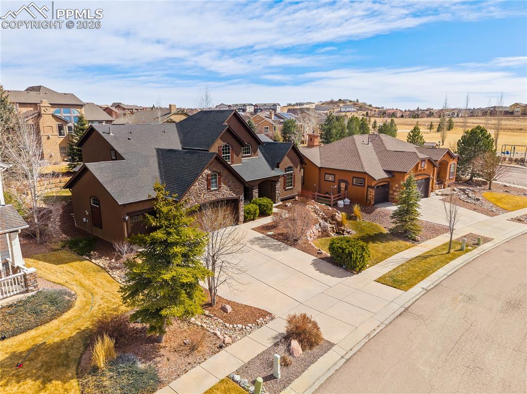 Image 28 of 29: Located right by Frogs Leap Park