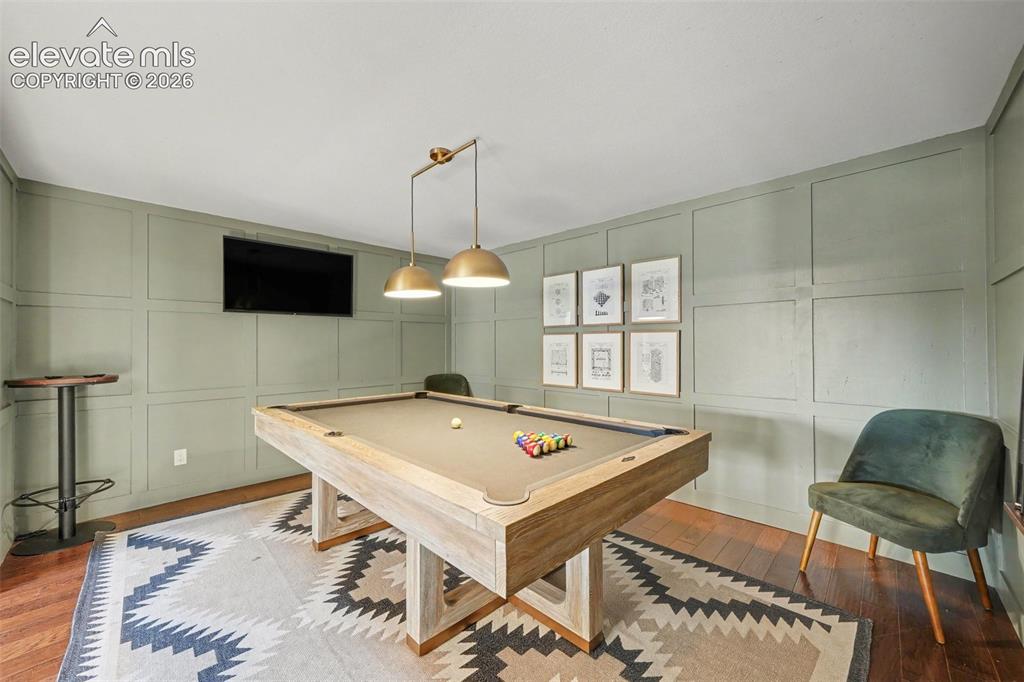 Image 17 of 50: Game Room