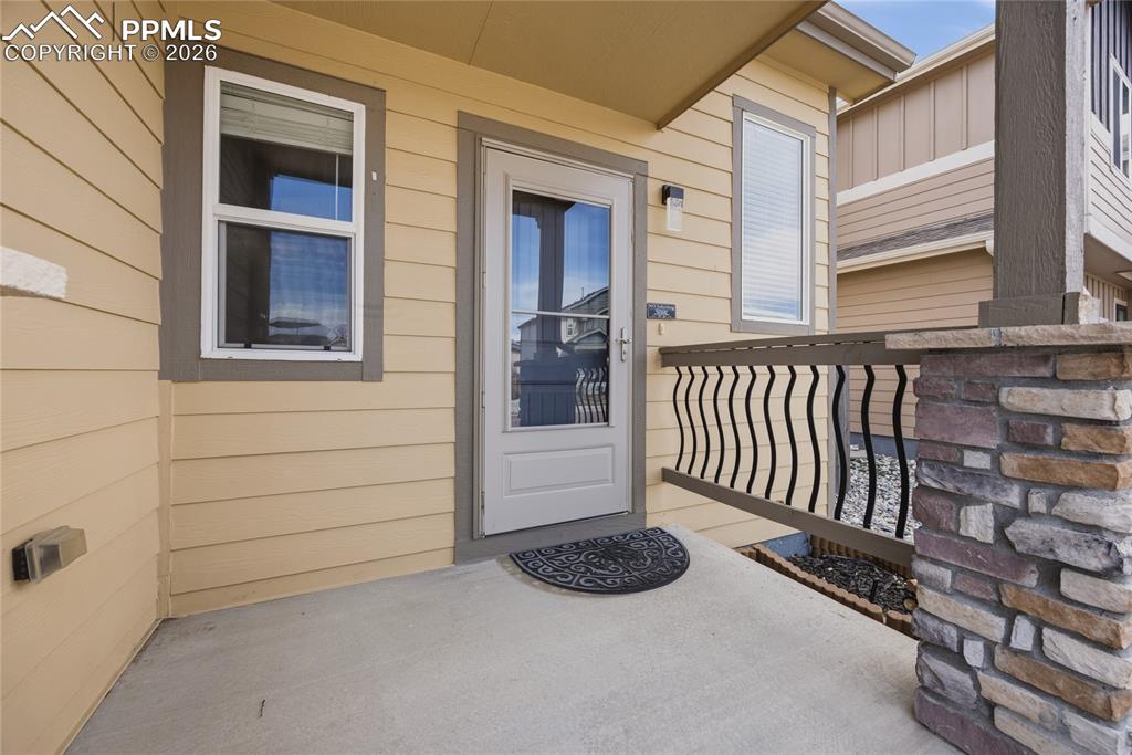 Image 6 of 33: Back of Structure