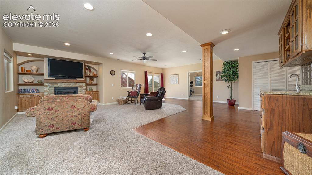 Image 21 of 42: Family room