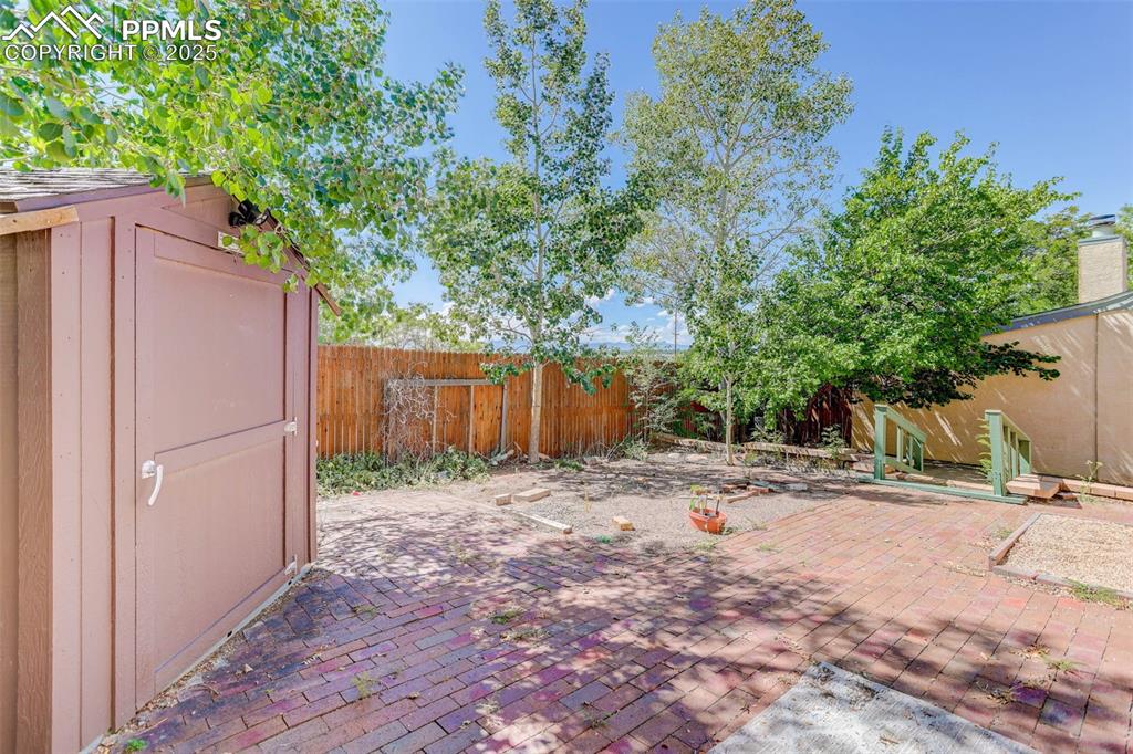 Image 35 of 46: Patio