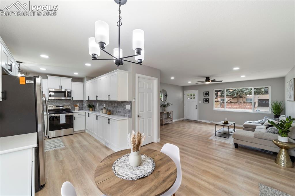 Image 13 of 45: Kitchen