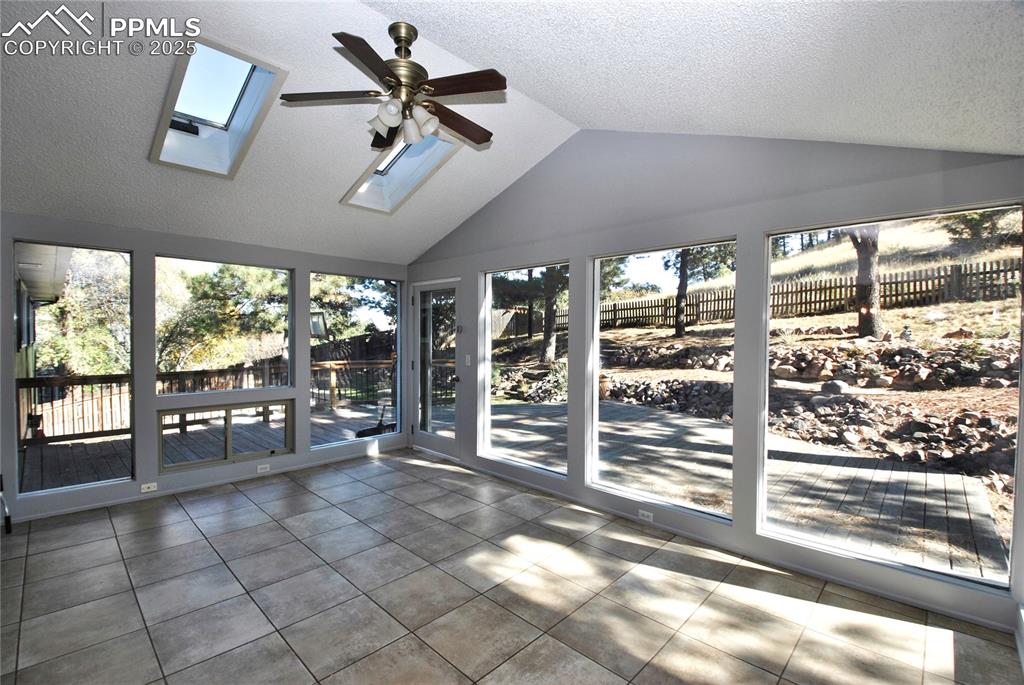 Image 13 of 40: Sun Room