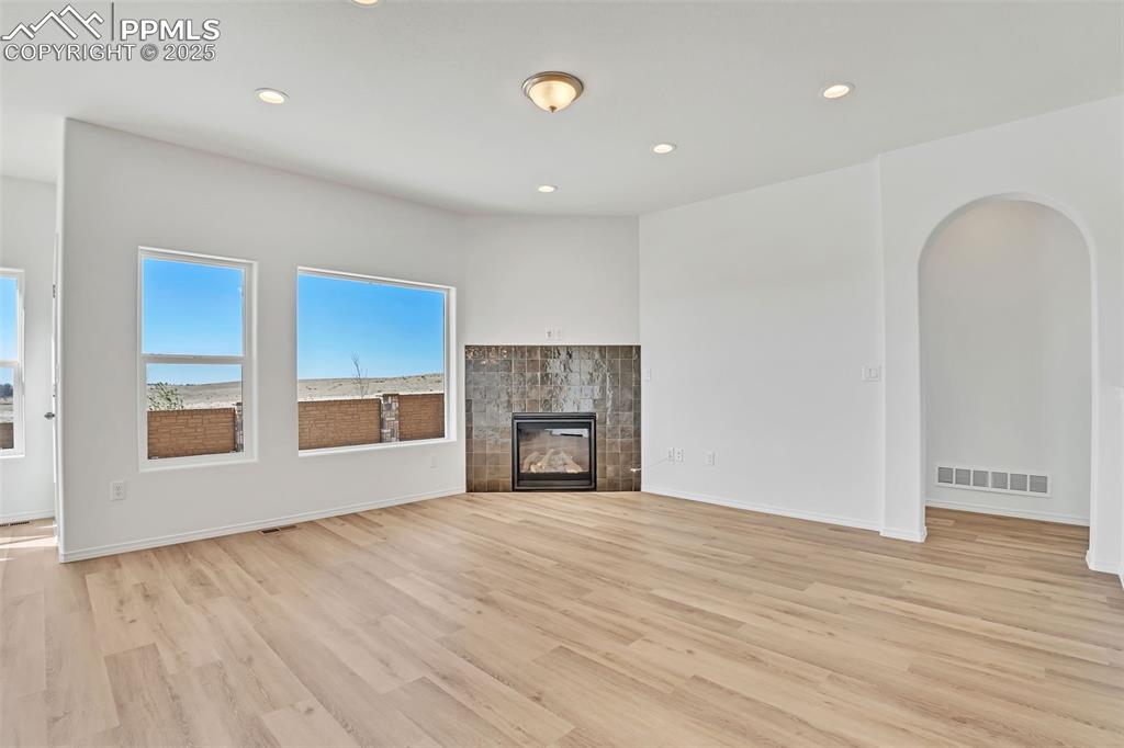 Image 16 of 40: Living Room