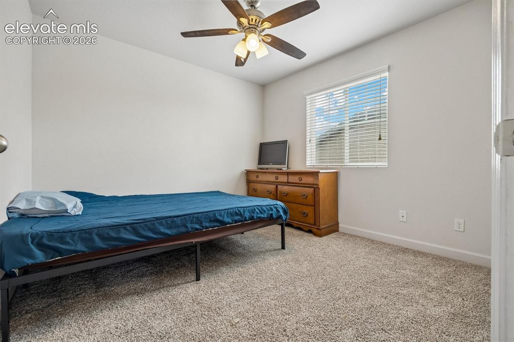 Image 17 of 39: Jr. suite