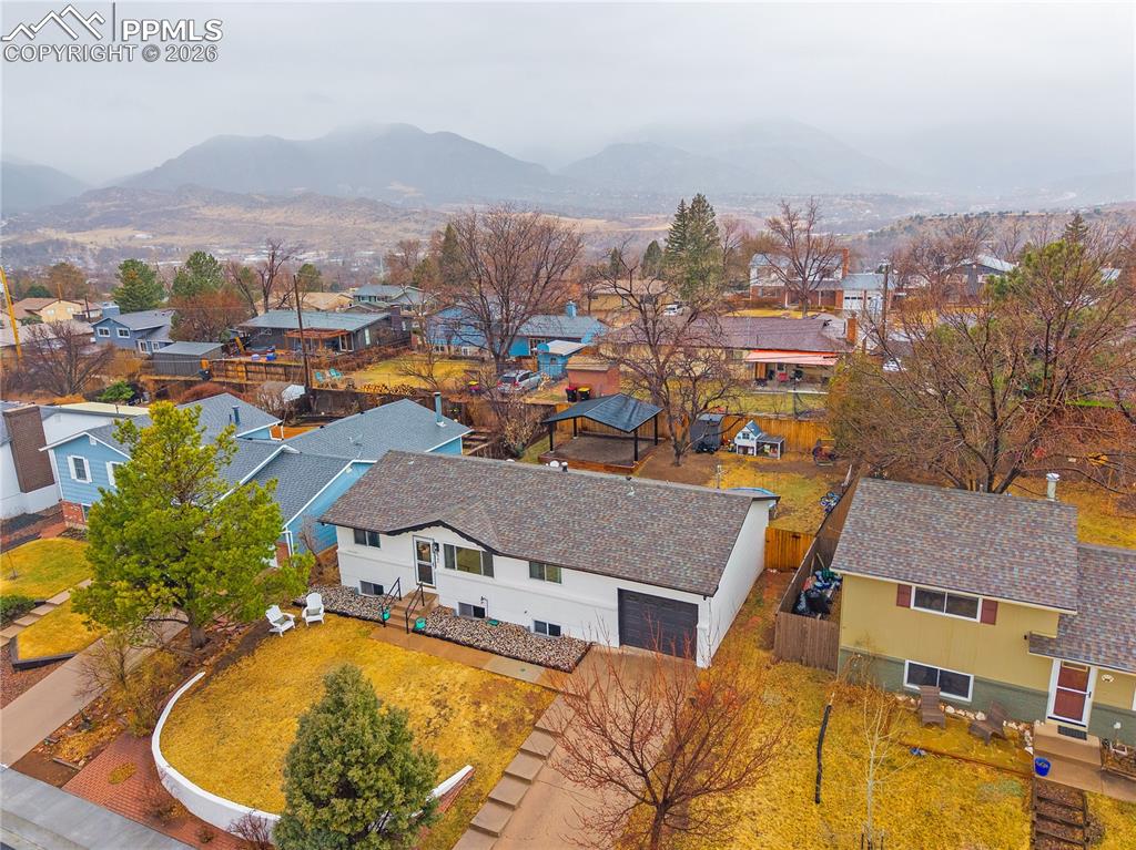 Image 43 of 44: No Description Available