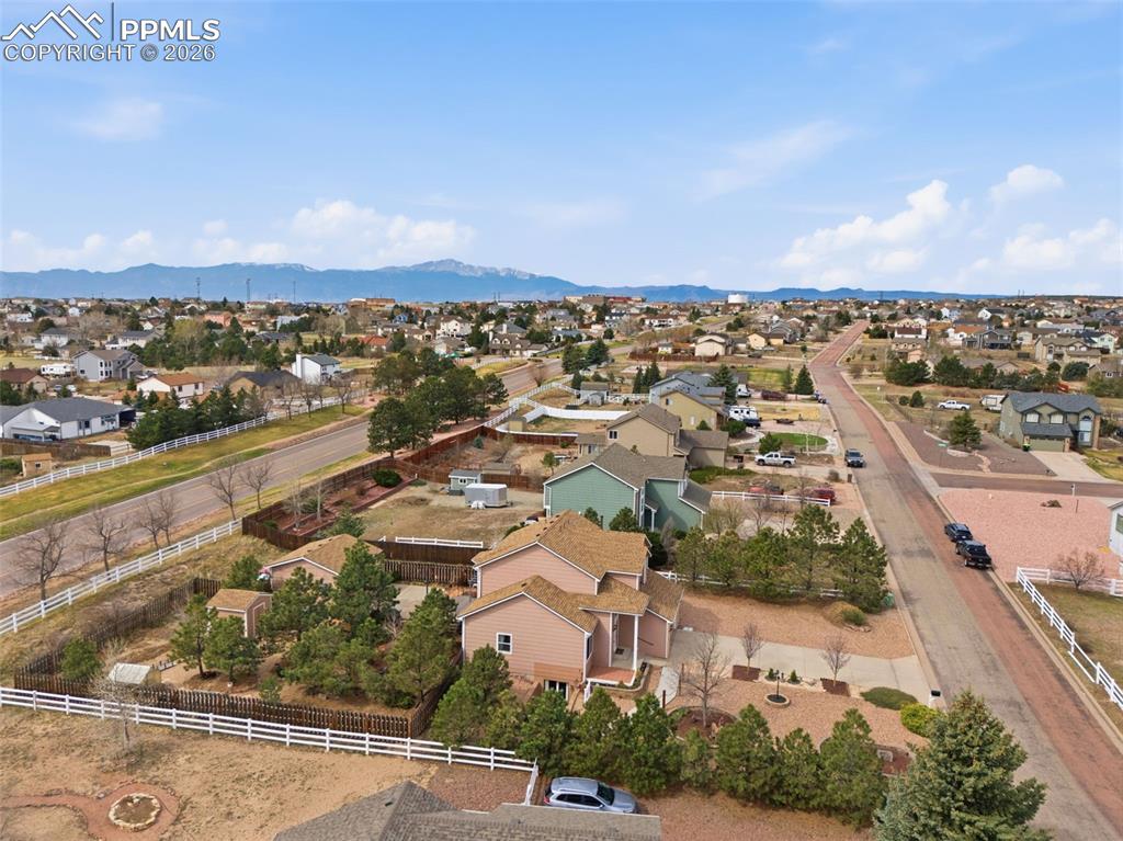 Image 45 of 50: Mountain view