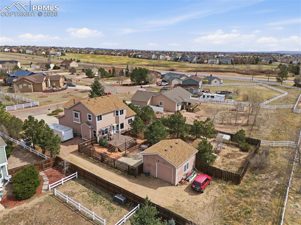 Image 47 of 50: Golf course