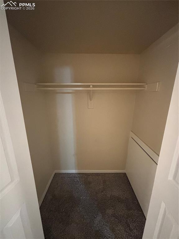 Image 23 of 34: Closet