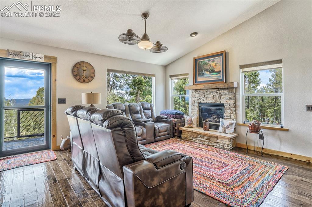 Listing 6764611, Image 8 of 50
