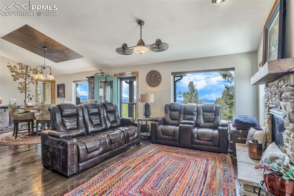 Listing 6764611, Image 9 of 50