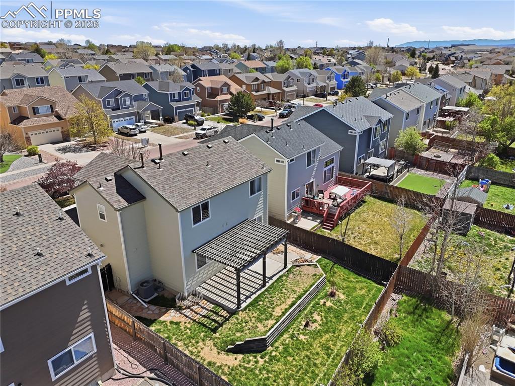 Image 23 of 24: Patio