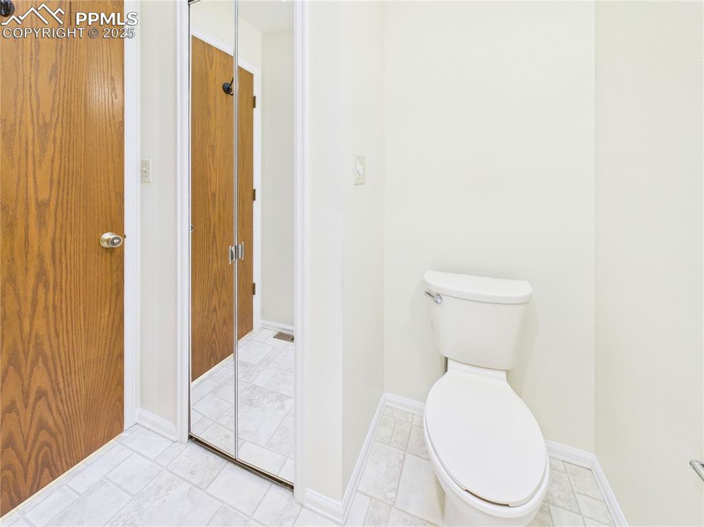 Image 40 of 46: Bathroom