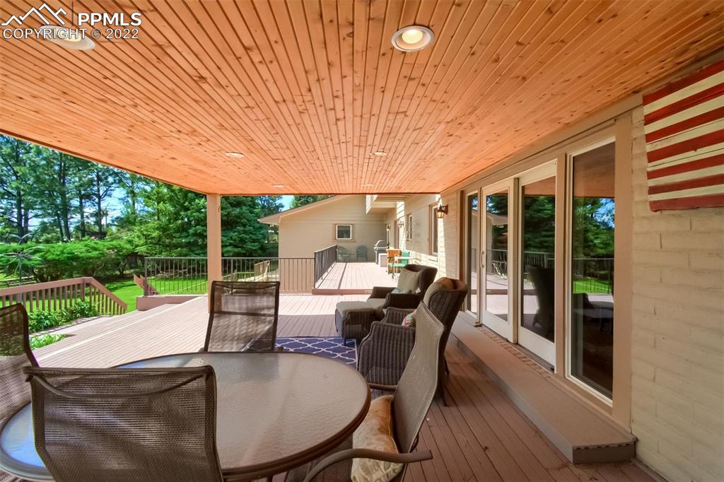 Listing 6768783, Image 33 of 39