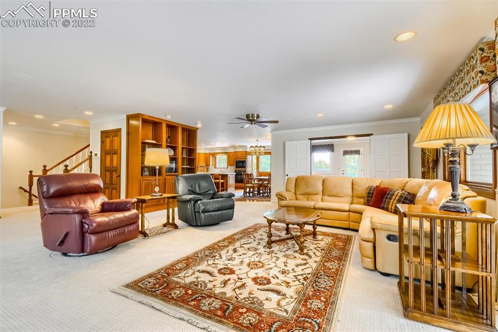 Listing 6768783, Image 5 of 39