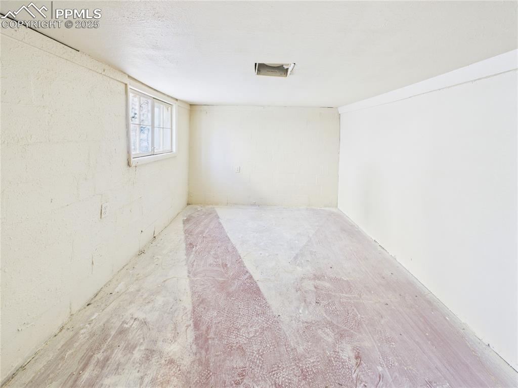 Image 21 of 29: Other