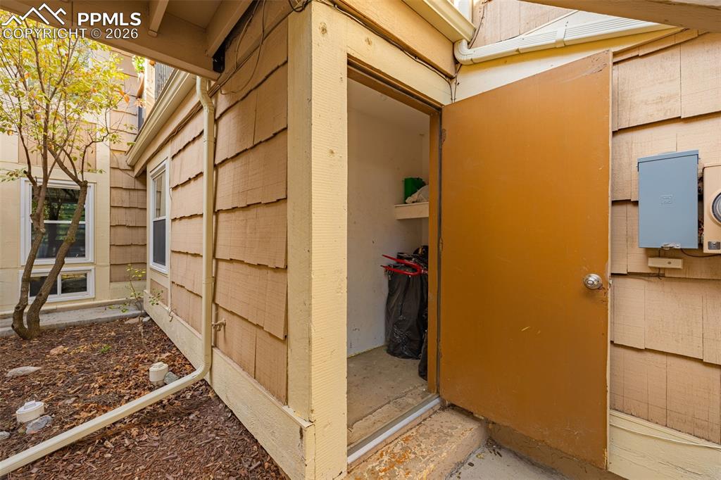 Image 2 of 21: Storage closet