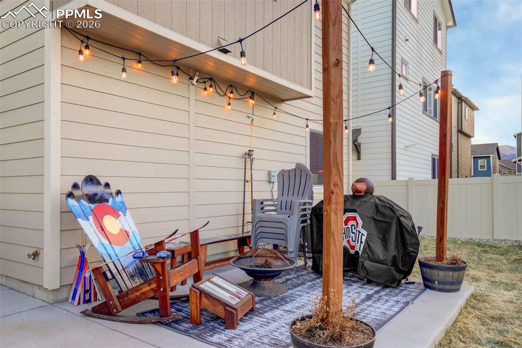 Image 20 of 26: Patio