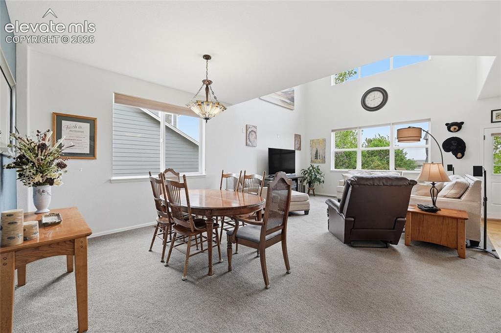Image 5 of 49: Dining Area