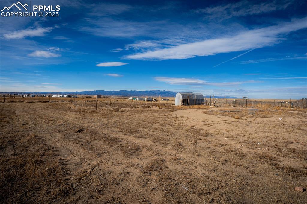 Image 29 of 30: View