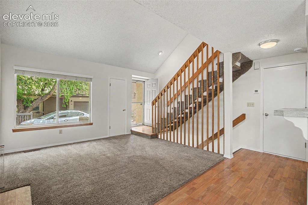 Image 9 of 30: Living Room