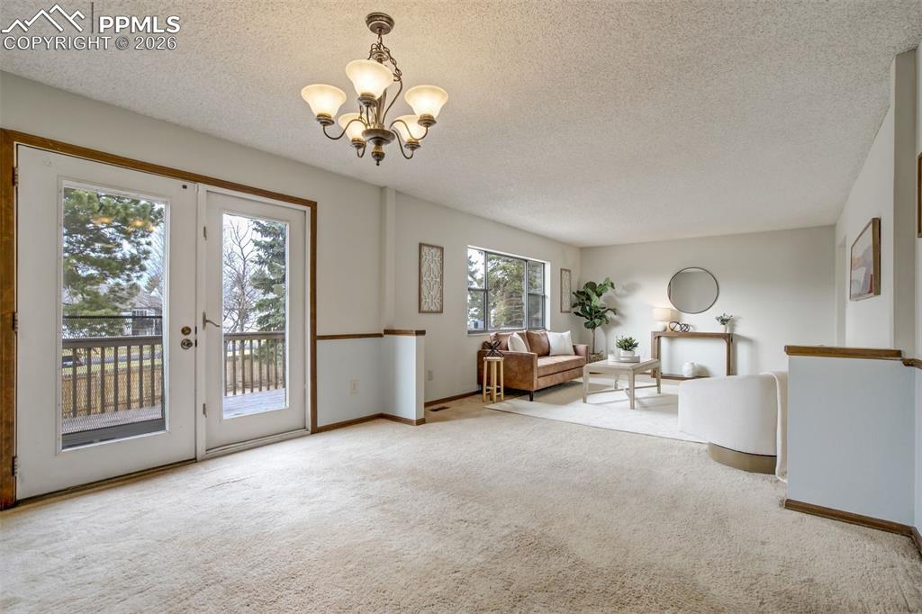 Image 12 of 48: Sitting Room