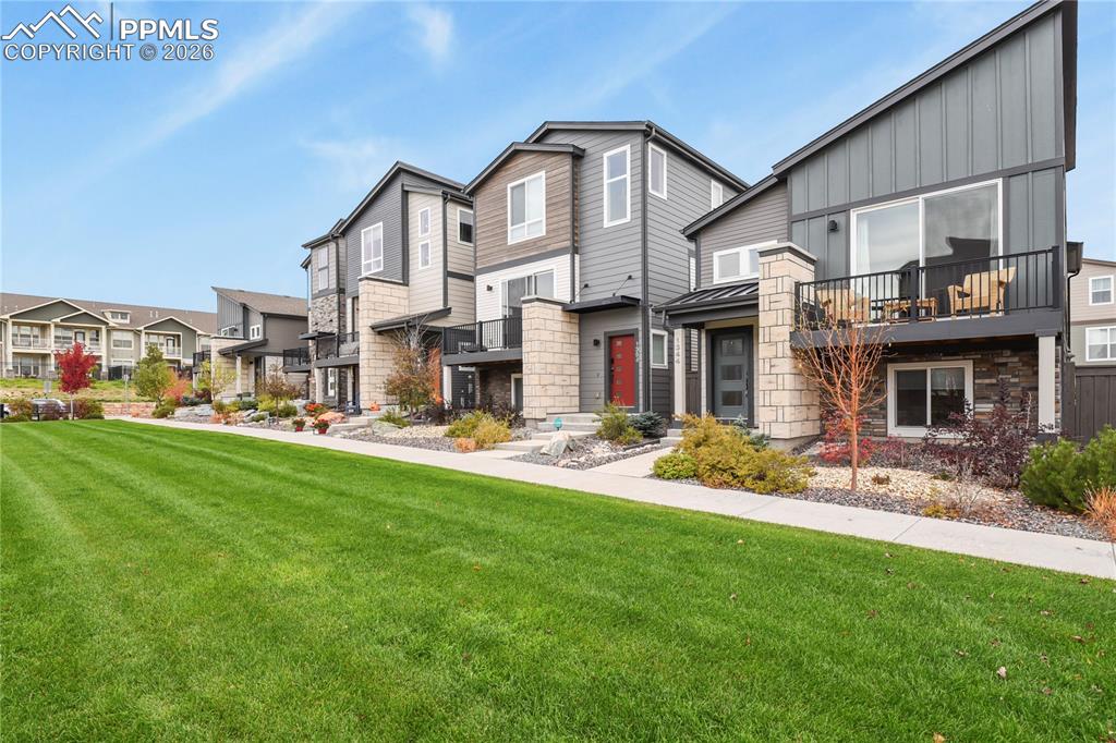 Image 3 of 37: Front of Structure