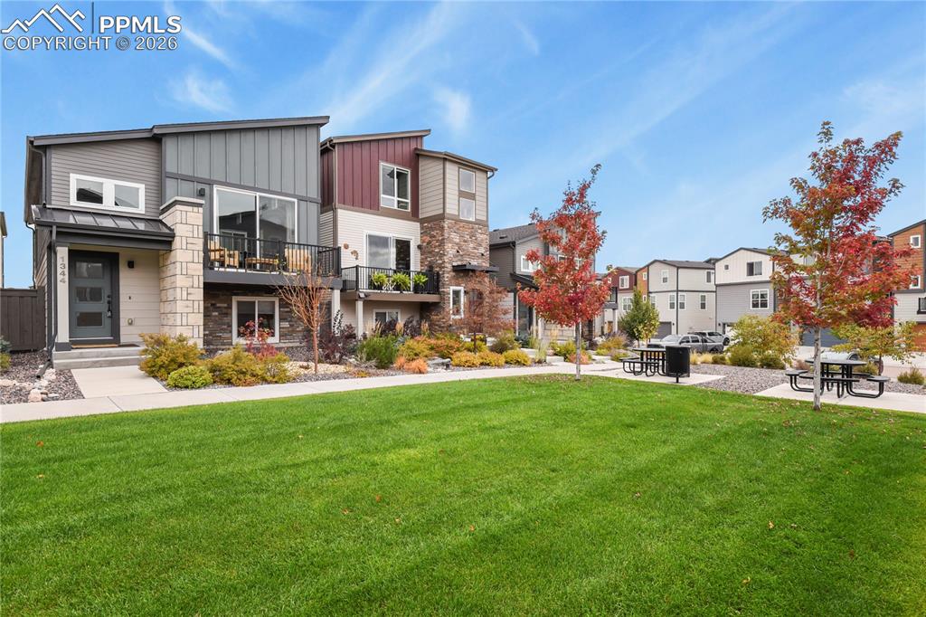 Image 4 of 37: Front of Structure