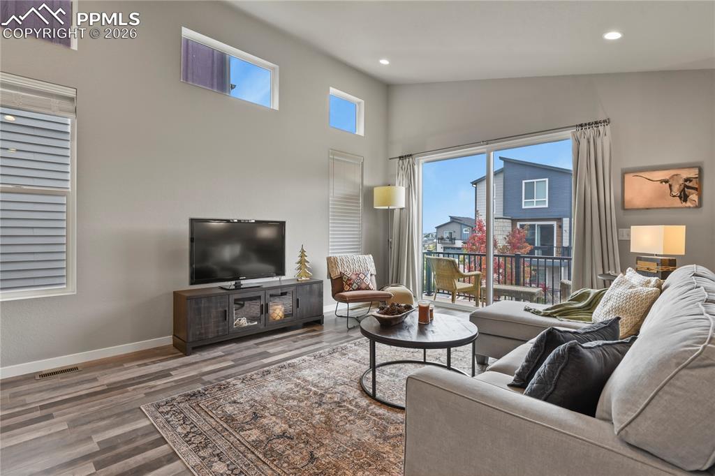 Image 7 of 37: Living Room