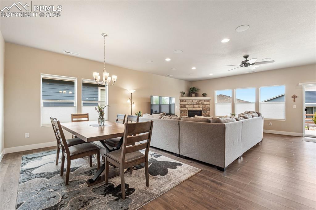 Image 14 of 49: A great space with lots of light and luxury vinyl flooring