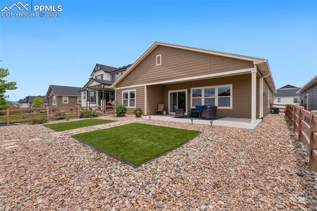 Image 39 of 49: Low maintenance backyard