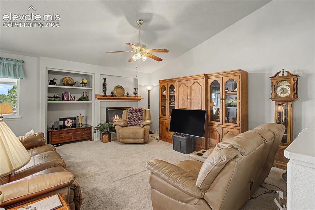 Image 17 of 48: Living Room
