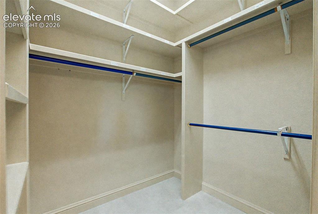 Image 19 of 46: Closet