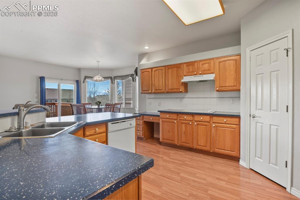 Image 13 of 45: BIG Island!