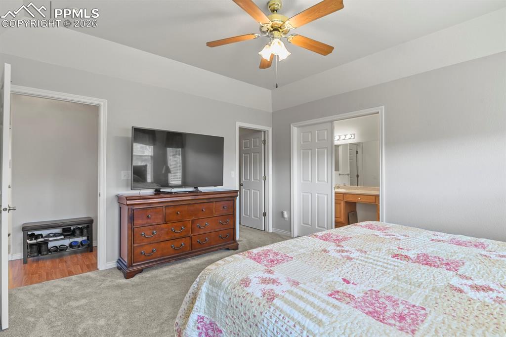 Image 17 of 45: Bedroom