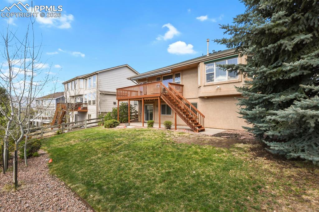 Image 42 of 45: Back of Structure