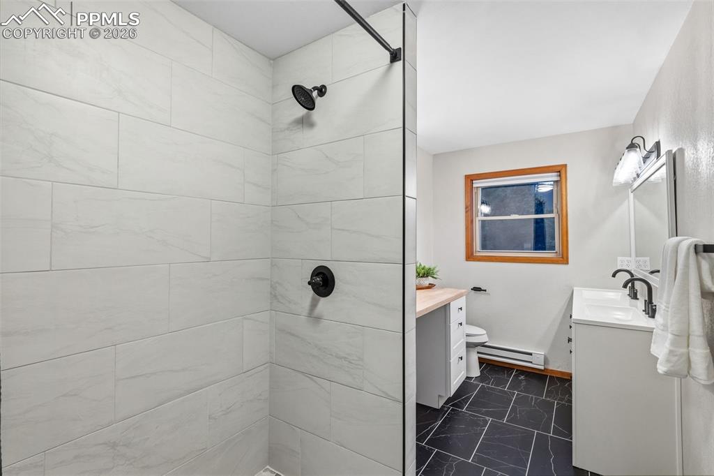 Image 32 of 40: Upper level Bathroom